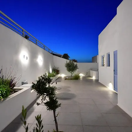 Willa Ariti's 1 - Naxos Stelida (Naxos)