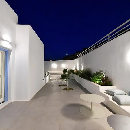 Willa Ariti's 1 - Naxos Stelida (Naxos)