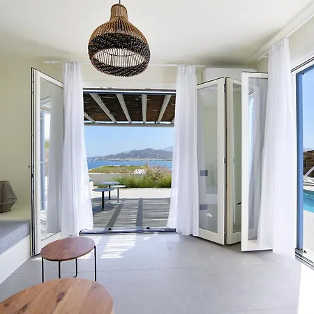 فيلة Ariti's 1 - Naxos ستيليدا